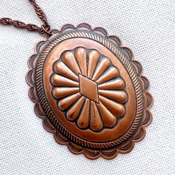 1960s 1970s VINTAGE Fred Harvey Era HUGE Copper Concho Statement Necklace - Picture 4 of 5